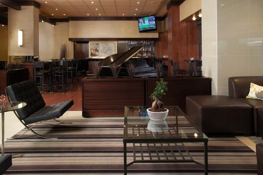 Best Western Primrose Hotel Downtown Toronto Extérieur photo
