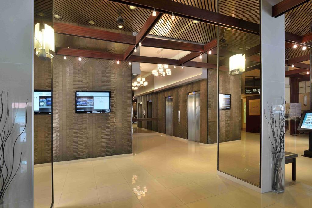 Best Western Primrose Hotel Downtown Toronto Extérieur photo